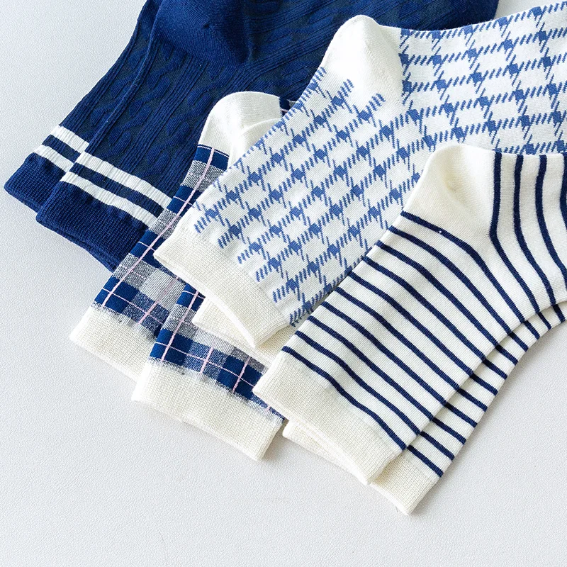 CARTELO New Women Check Stripe Socks Ladies Cute Middle Tube Socks Colorful Cusal Girls Breathable Cotton Adult Casual Sox