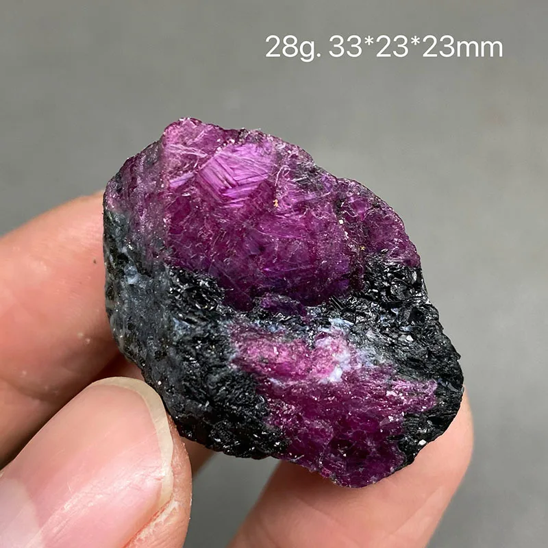 

Best! 100% natural Myanmar Fluorescent Ruby rough mineral stones and crystals healing crystals quartz gemstones