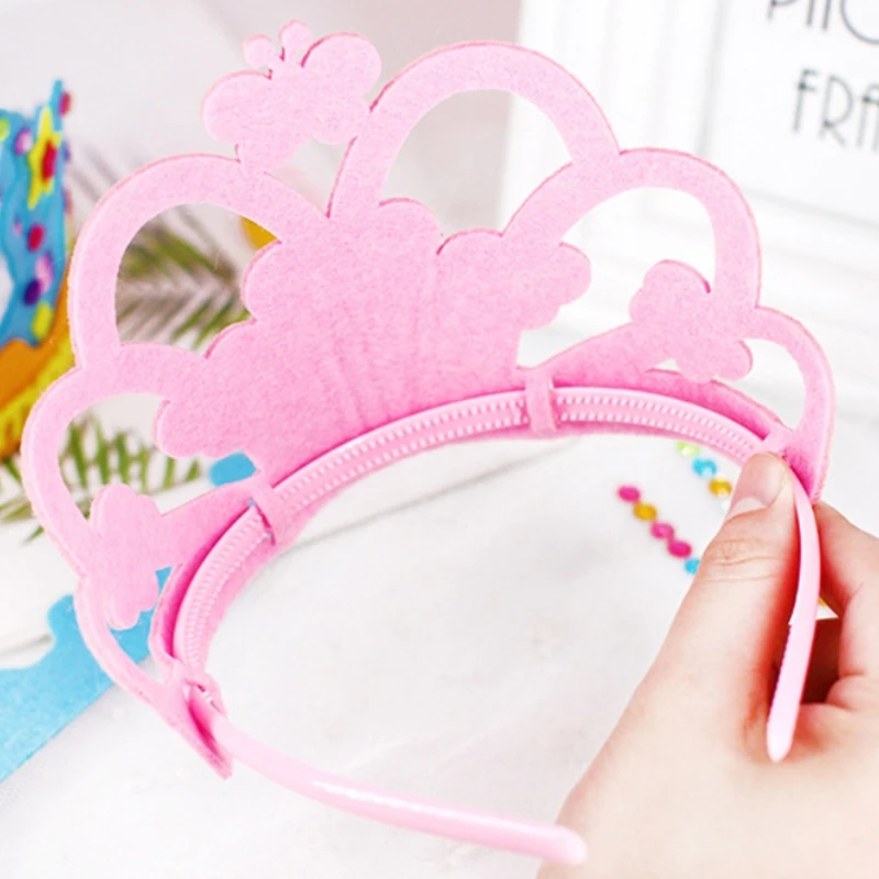 

3Pcs/Set Creative DIY Handcrafts Handmade Non-woven Crown Hat Set for Toddlers Arts & Crafts Toys Preschool Kit