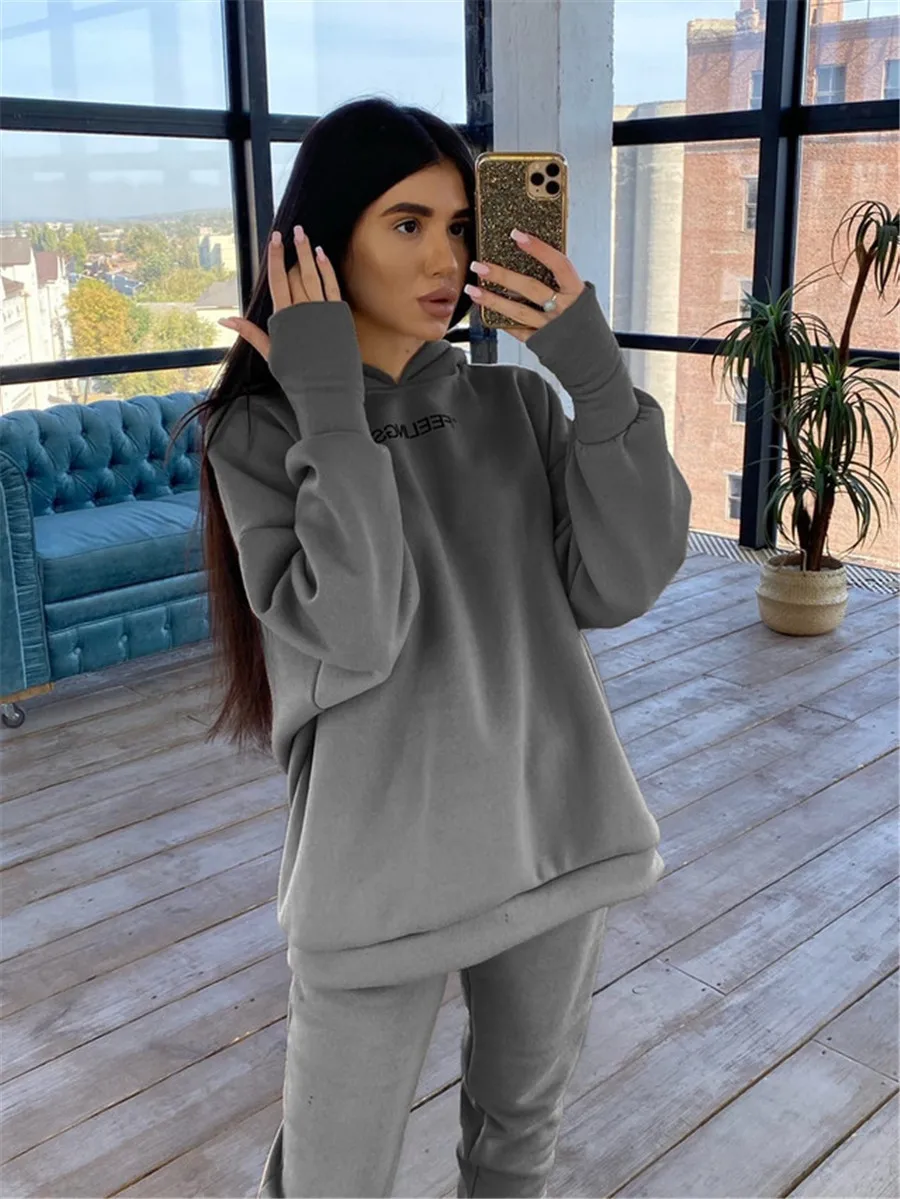 

2021 Autumn/Winter New Women's Casual Hoodie Tracksuit Female Loose Solid Color Two-piece Set Lady Fashion Thick Top Pants Suit