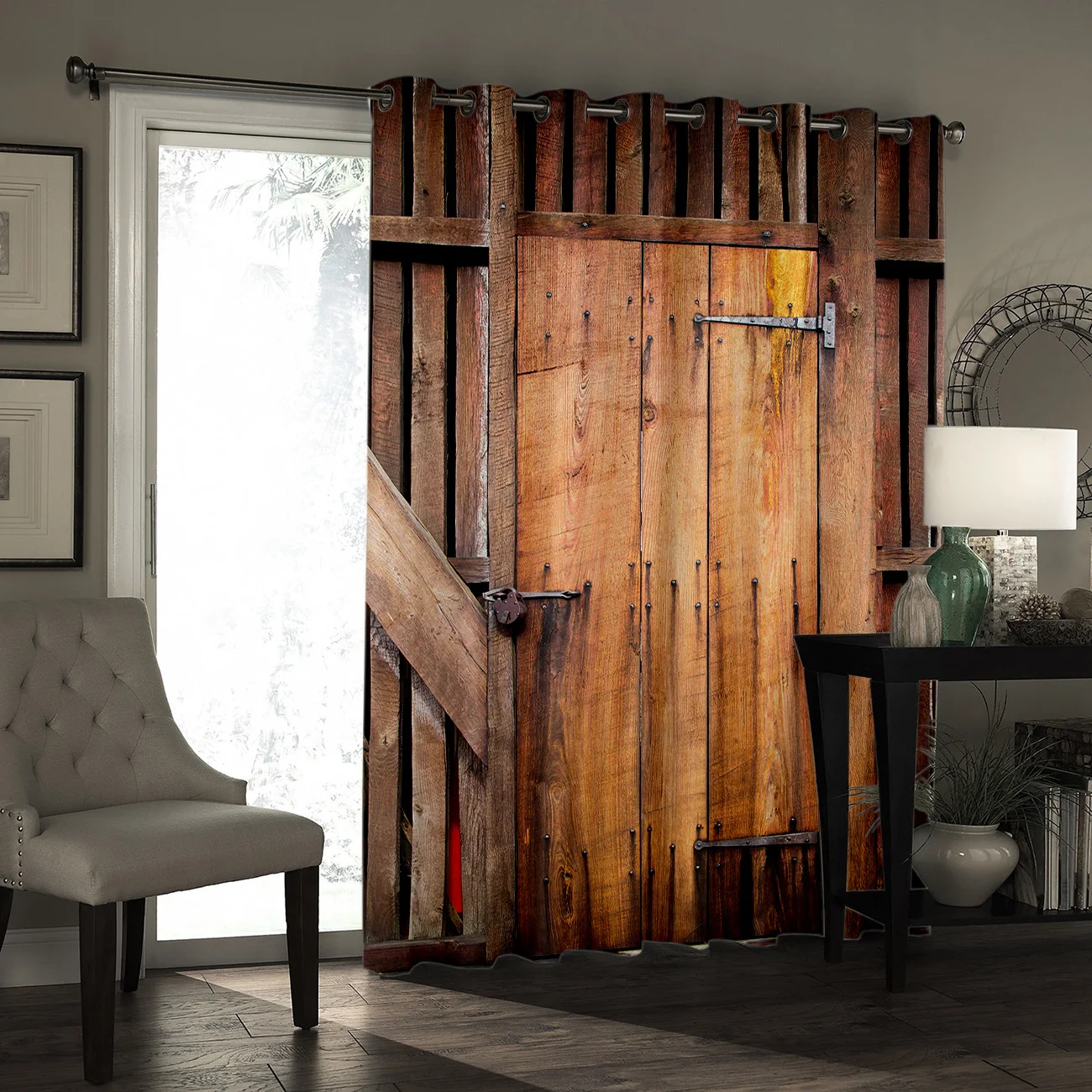 Деревянные двери в ретро винтажном доме шторы для комнаты большие оконные темные