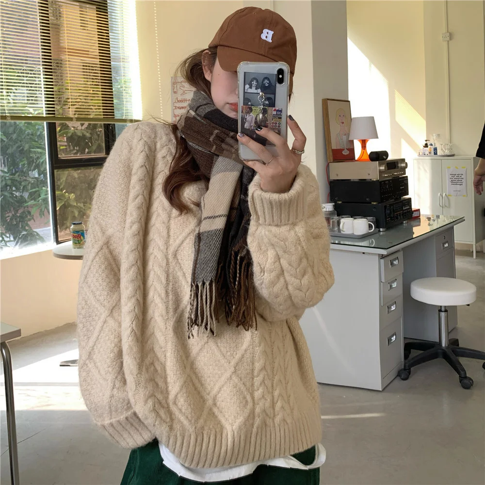 

Thickened Twist Sweater Autumn Winter 2021 New Lazy Wind Loose Student Round Neck Top Women's Fashion X237