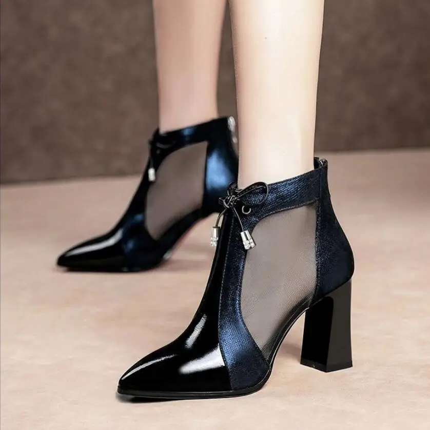 Женские босоножки с острым носком гладиаторы из сетчатого материала на