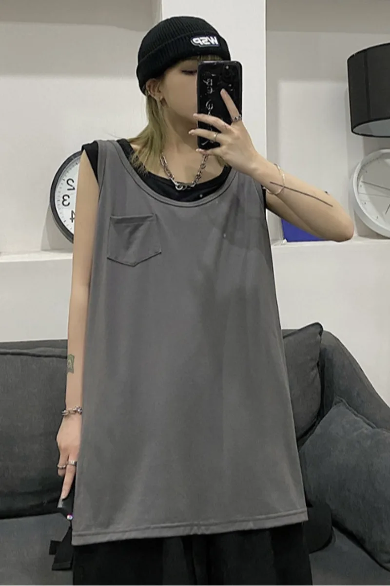 

Summer vest top women's 2021 new ins Vintage two loose round neck Camille suspender sleeveless T-shirt fashion
