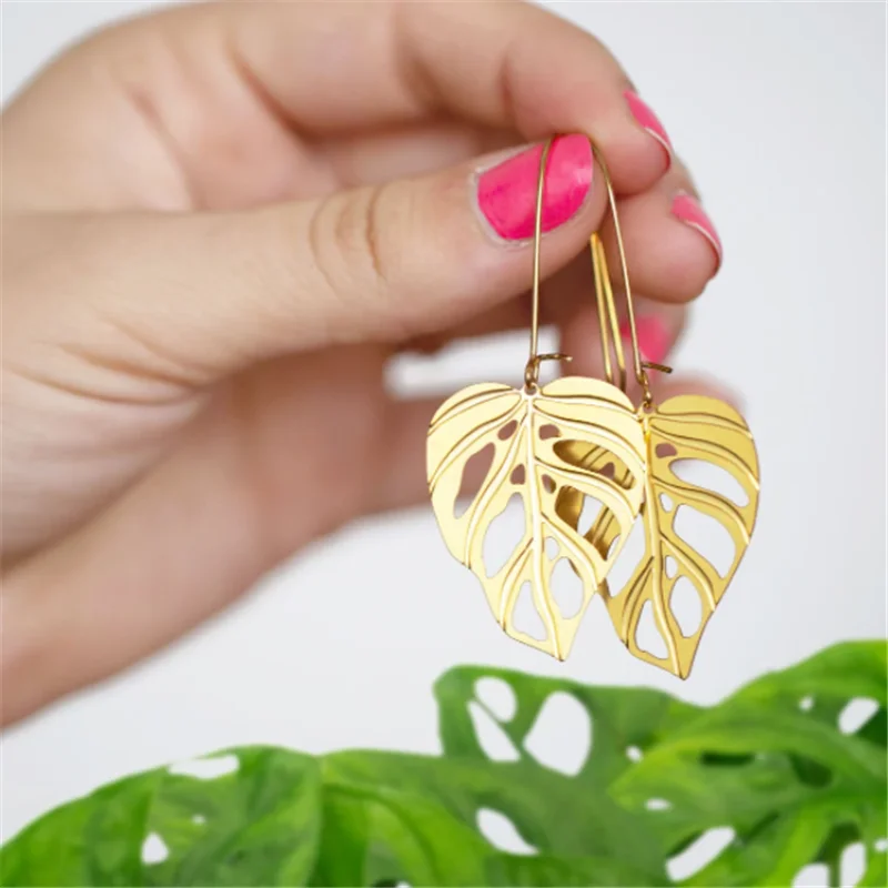 

Boho-chic Monstera Deliciosa Leaf Earrings | Nature Inspired Floral Leaves Hook Earrings for Women | Botanical Jewelry in Gold