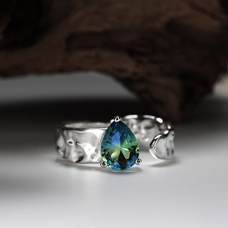 Silvology 925 Sterling Silver Blue Cut Crystal Rings for Women Egg Shape Bling Luxury Korea Rings Wedding Anniversary Jewelry