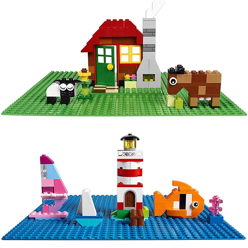 Базовая пластина MKTOYS для кирпичей 4 шт. 32*32 шпильки двухсторонние строительные