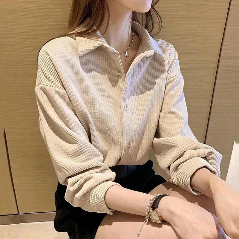 

2021 Summer Fashion T Shirt Women khaki Woman Tshirt