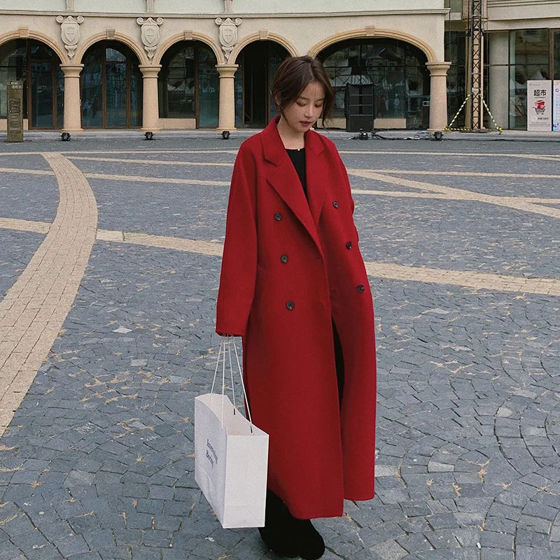 

Coats & Jackets