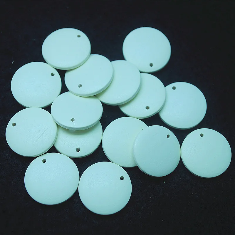 

50pcs nature wooden pendants round shape for women bracelets making 15mm 20mm natural colors coin shapes beads diy jewelry finds