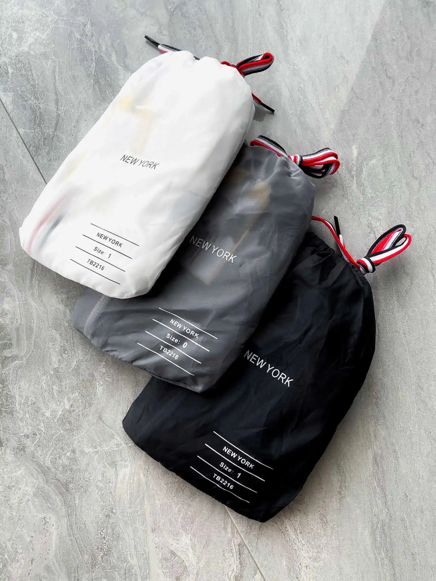 

2021 And Spring Summer Men's Hooded Clothes Thin Zipper Cardigan Solid Color Casual Style Couple Sun Protection Jacket