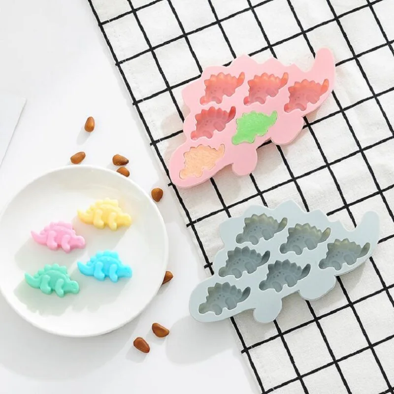 

Kinds Halloween Silicone Mold Fondant Chocolate Candy Soap Easter Christmas Mould Oven Steam Useful Cake Decorating Tools Resin