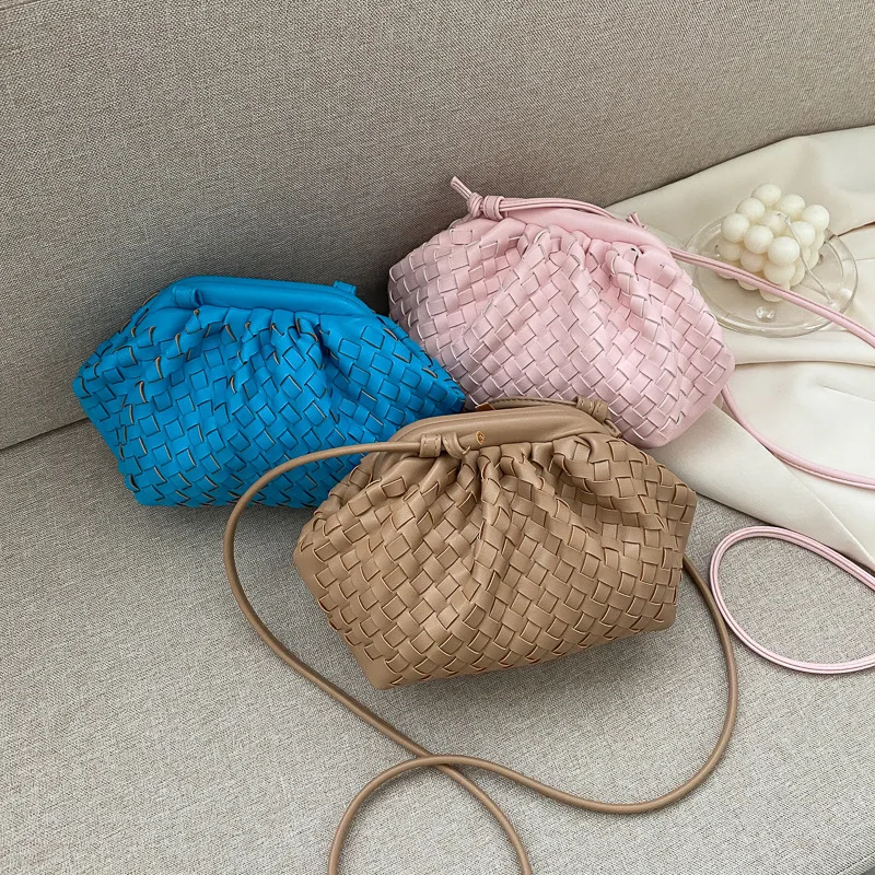 

Fashion Women Woven Cloud Handbag Leather Dumpling Bag Lady Retro Messenger Bag Cute Shoulder Bag Girls Daily Small Purse Bag