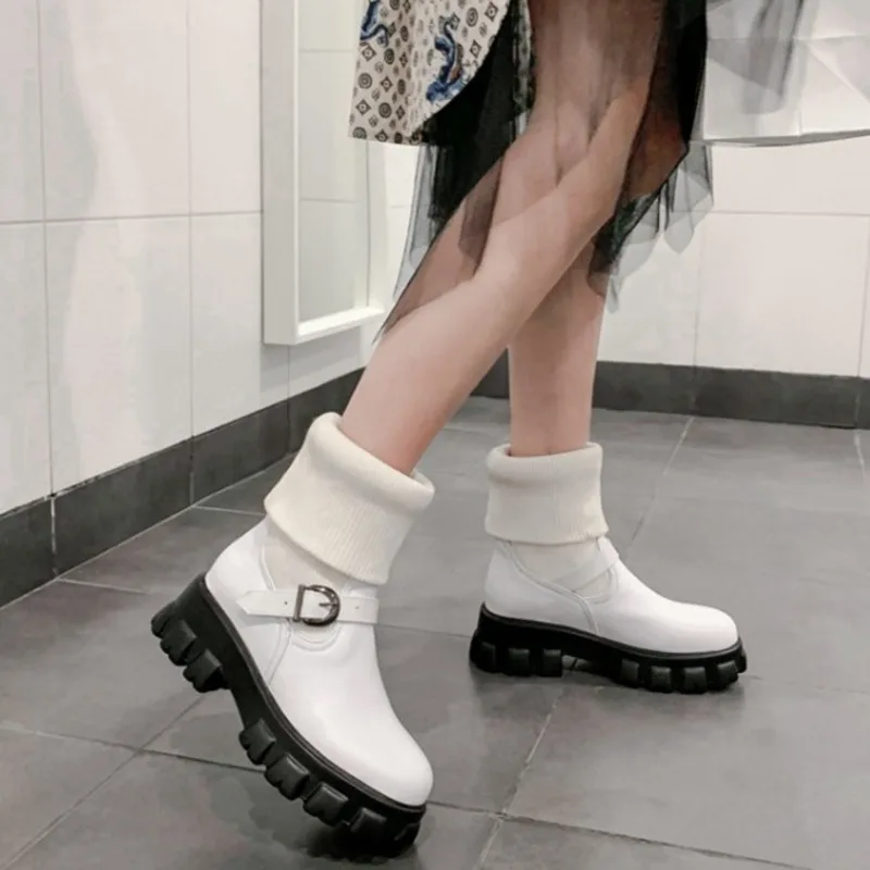

Winter Chelsea Boots Women 2021 New Waterproof Thick Sole Platform Turned-over Edge Black White Ankle Boots Female Casual Shoes