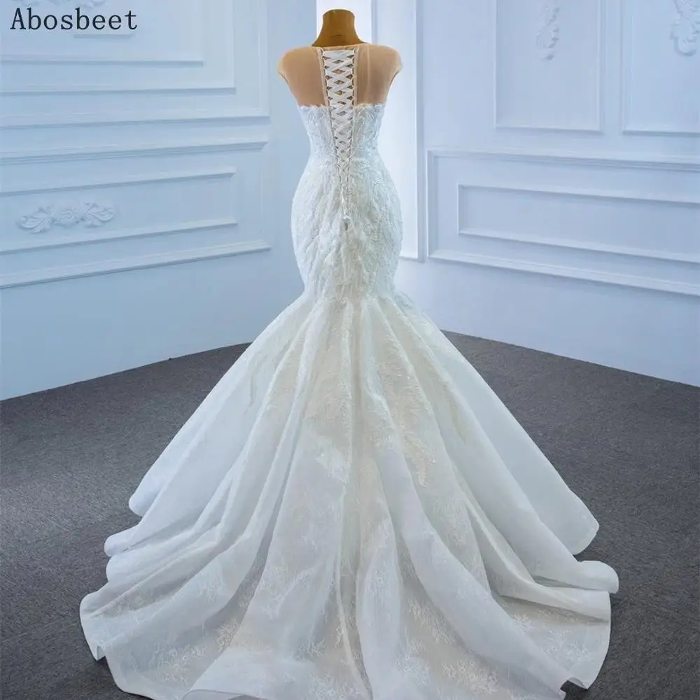 White Mermaid Wedding Dress Beading Embroidery Lace Bridal Dress Elegant O Sheer Neck Long Train Lace Up Back