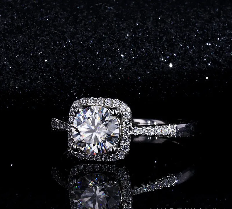 

100% 925 1CT