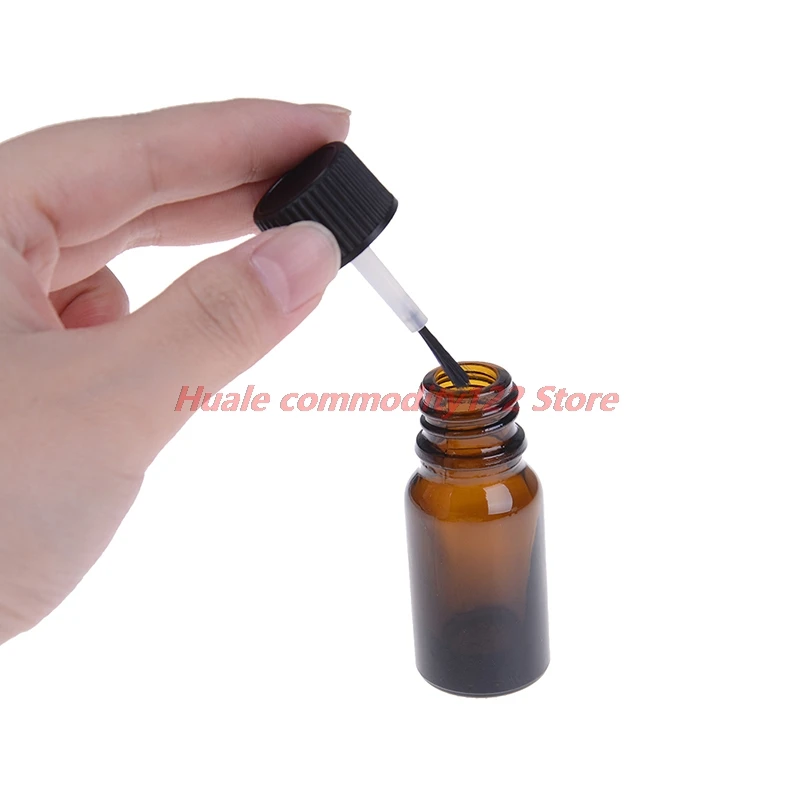 

New 5/10ML Empty Cosmetic Containers Nail Polish Bottle with A Lid Brush Travel Empty Small Round Glass Essential Bottle