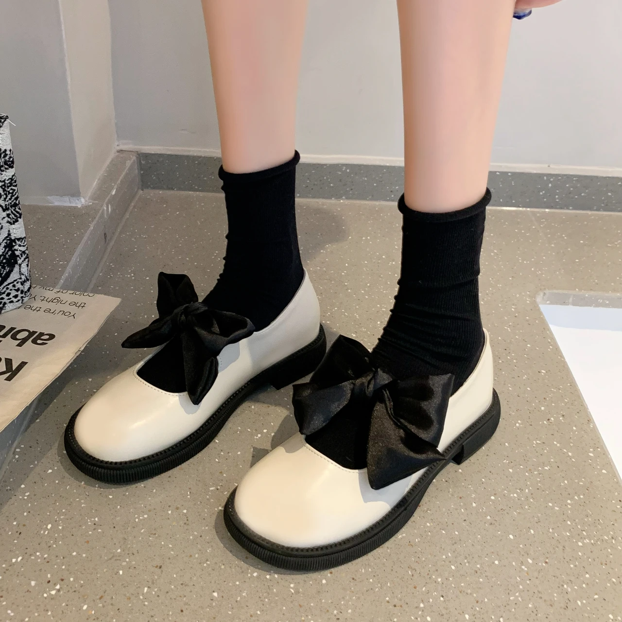 

Women Lolita Shoes Japanese Style Mary Jane Shoes Vintage Soft Girls Middle Heel Pumps College Student Cosplay Costume Shoes