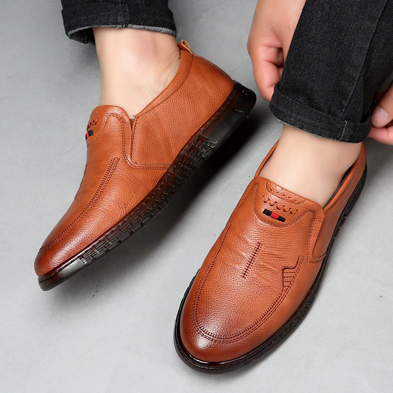 

Spring Men Leather Loafers Shoes Handmade Flats Shoes For Mens Hard-Wearing Driving Moccasins Men High Quality Casual Sneakers