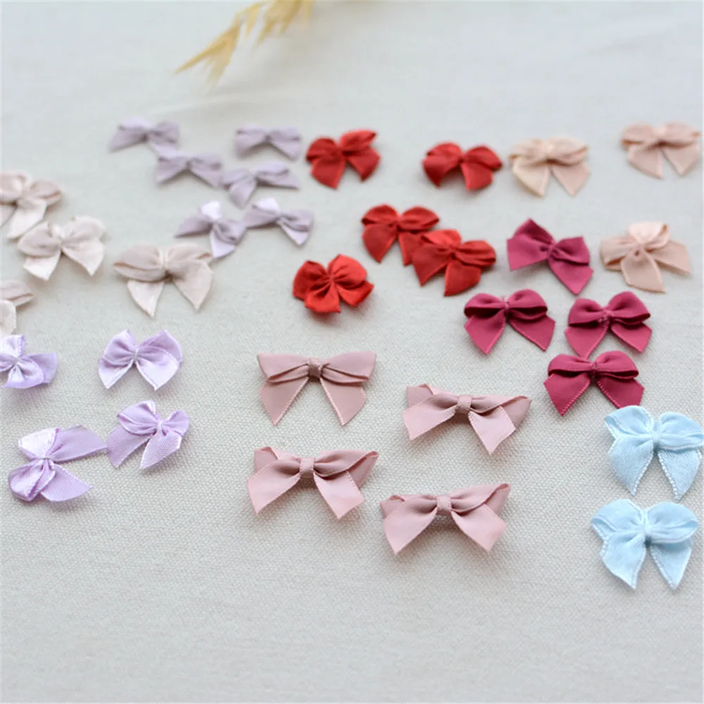 

10pcs/lot Small Bow Patch Embroidery Sticker Sew on Patches for Clothing Applique DIY Clothing Accessories