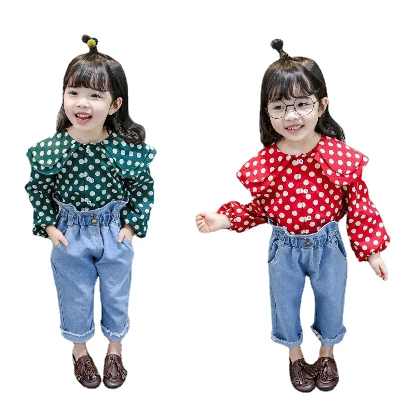 

Новый весенне-осенний костюм для маленьких девочек, детская Милая Повседневная рубашка с принтом, джинсы, 2 шт./компл., спортивный костюм для ...