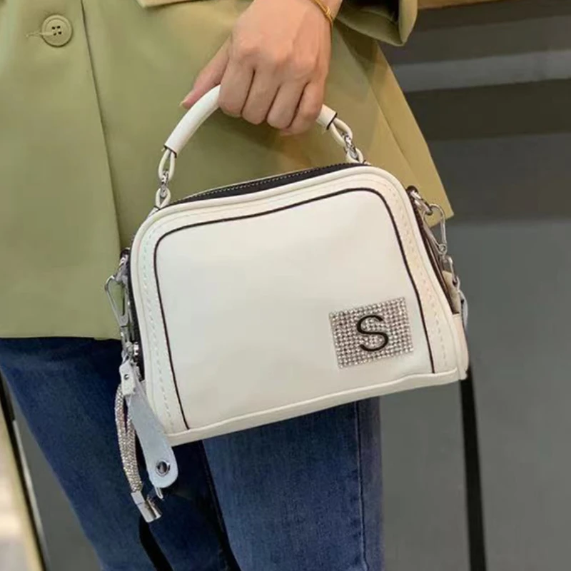 

Women's Handbags
