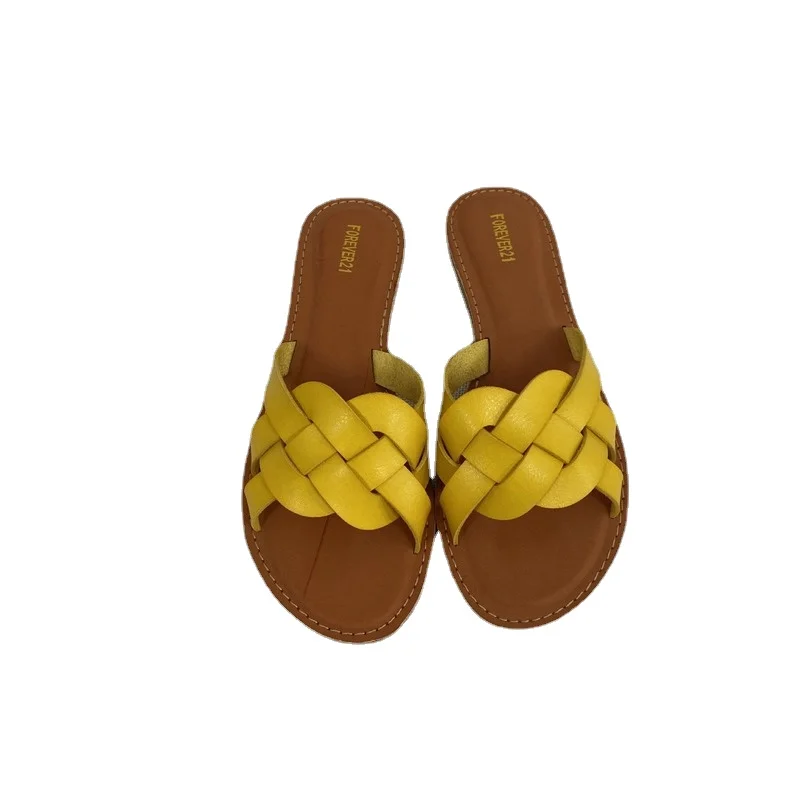 

OLOMM Ladies Slippers Leather Summer Retro Strappy Sandals Open Toe Flat Casual Sandals Female Beach Flip Flops Plus Size 41