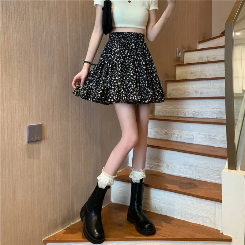 

Bohemian Floral Print Pleated Mini Skirt Women's 2021 Summer French High Waist Ruffle A-line Skirts Korean Style Holiday Skirts