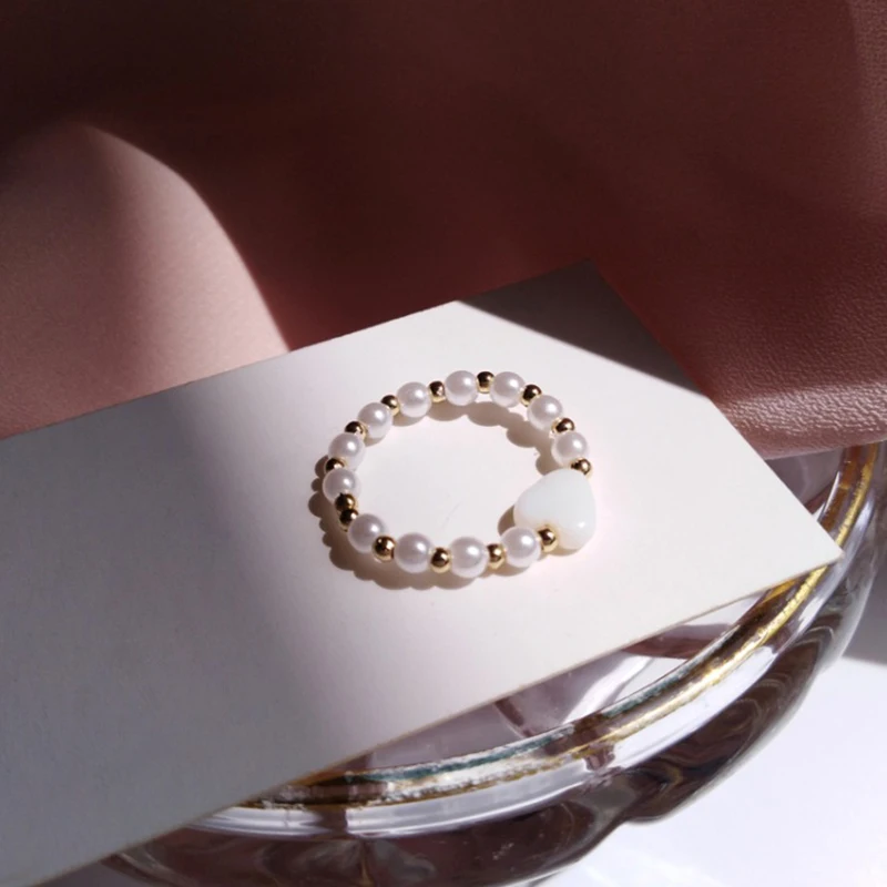 

Korean Fashion Elastic Rope Pearl Beads Ring Elegant Simple Female Heart-shaped Gold Ring Charming Women Party Jewelry Girl Gift