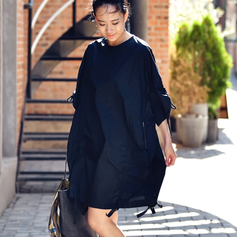 

Простое темпераментное трехмерное Плиссированное свободное платье большого размера средней длины