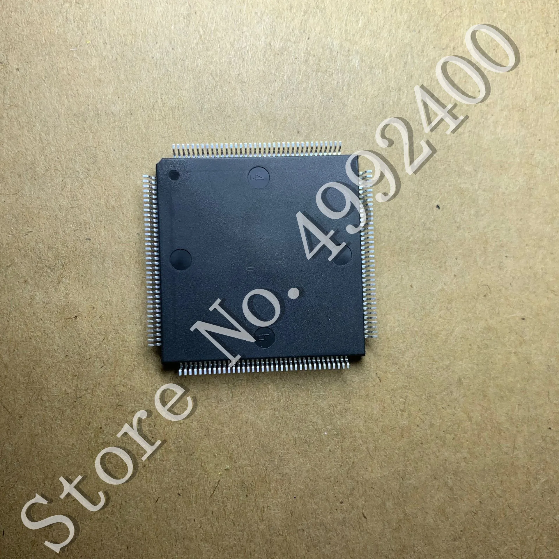 

1 шт./лот SAK-C167CR-L33M HA SAK-C167CR-L33M-HA QFP