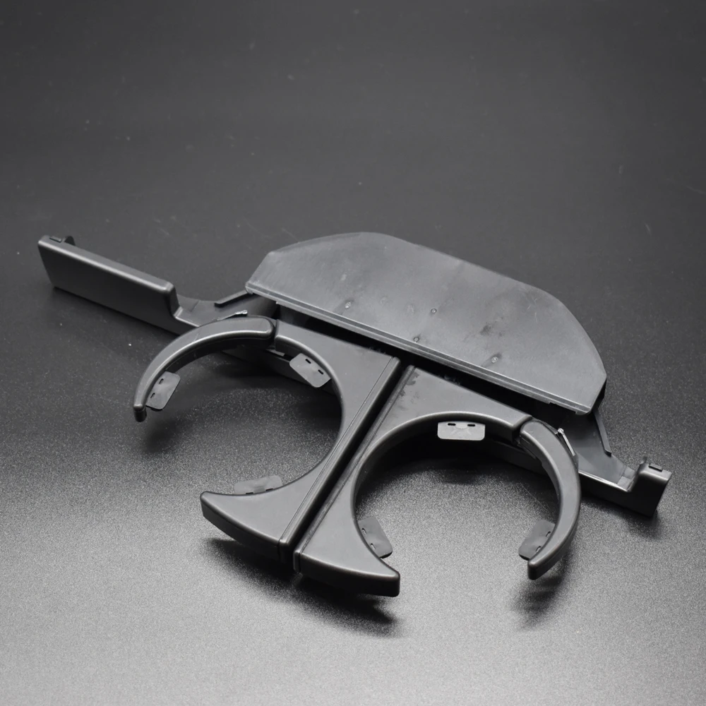 Автомобильный держатель для стакана с креплением на приборную панель выдвижной