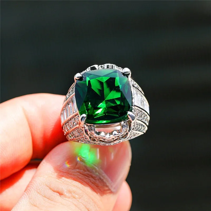 

Classic Gorgeous Square Green Brilliant Cubic Zirconia Stone Rings For Women Fashion Engagement Wedding Jewelry Banquet Gift