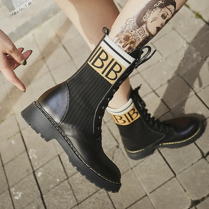 Zapatos De Mujer коллекция 2019 года женская обувь Зимние полусапожки на платформе модная однотонная Черная Женская