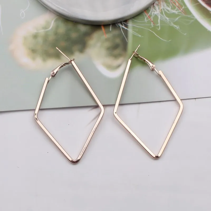 367 rosegold EK366 Большая квадратная Звезда Треугольник Висячие серьги для женщин модные массивные ювелирные изделия простые геометрические металлические серьги полые Brincos - Окраска металла: 367 rosegold