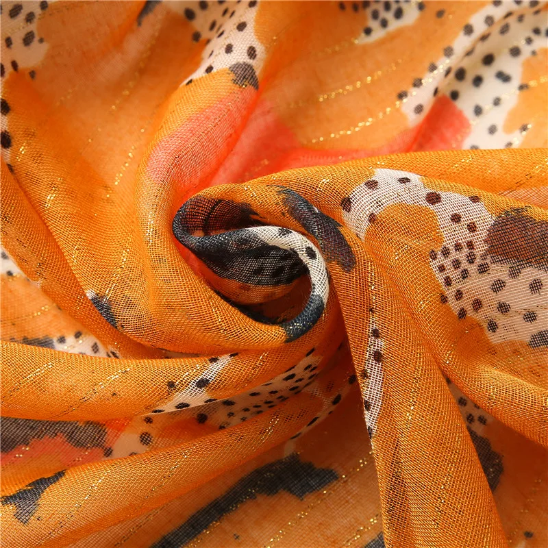 

2021 New Fashion korean Women cotton Scarf bohemia Print Hijab Shawls and Wraps Tassel Female Foulard Designer Bandana Pashmina