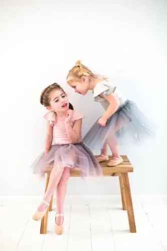 2020 одежда для маленьких девочек боди однотонный комбинезон новорожденных с