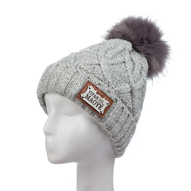 Light Gray Шапка женская зимняя высокого качества с подкладкой из теплого меха вязаная шапка модная толстый шапка с помпонами и надписью MAOYE шапка женская - Цвет: Light Gray