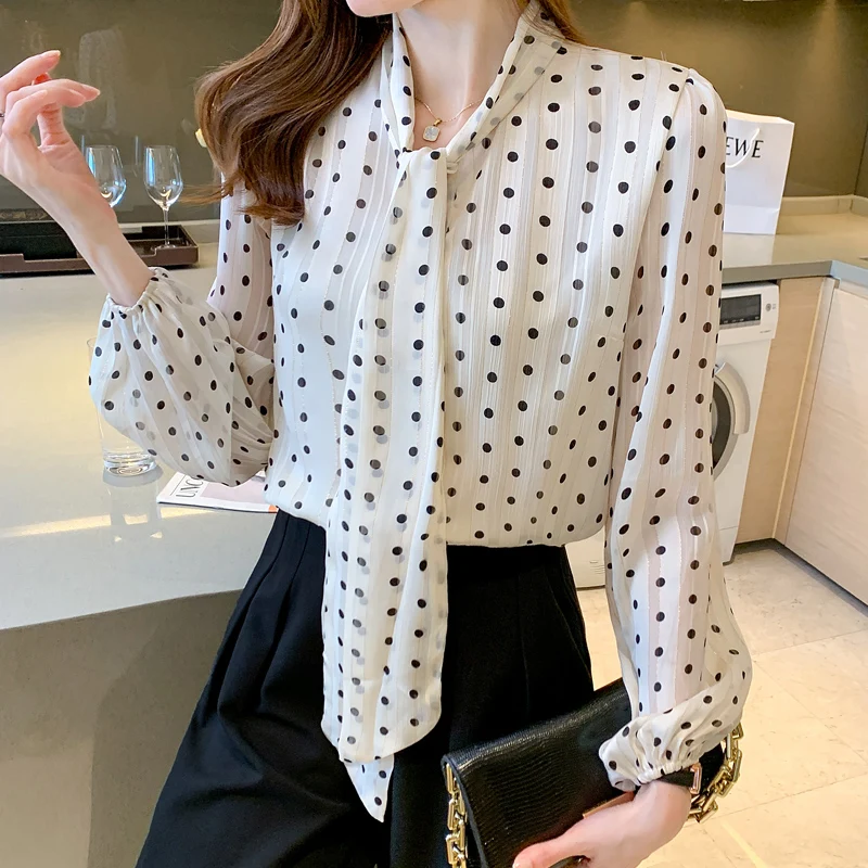 

Chiffon Loose Women's Shirts New Fashion Blouse Casual Long Sleeve Blusas Polka Dot Bow Tie Shirt Autumn Houthion