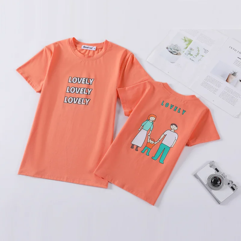 

Family Matching Outfits Family Look Mommy and Me Clothes Father Mother Daughter Son T Shirts Dad Baby Boy Cartoon Tee Tops CL293