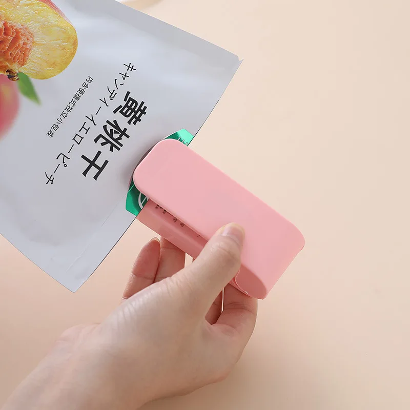 

Портативная Бытовая Термосумка, пластиковая машина для запечатывания пищевых пакетов, закусок, кухонные зажимы для упаковки пищевых проду...