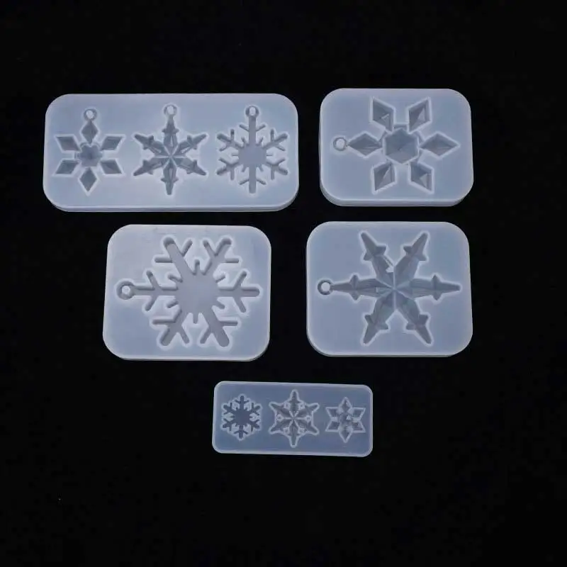 

Snowflake With Hole Silicone Molds Pendant Epoxy Resin Mold Christmas Tree Hanging Decoration DIY Jewelry Making Home Decor 1Pc
