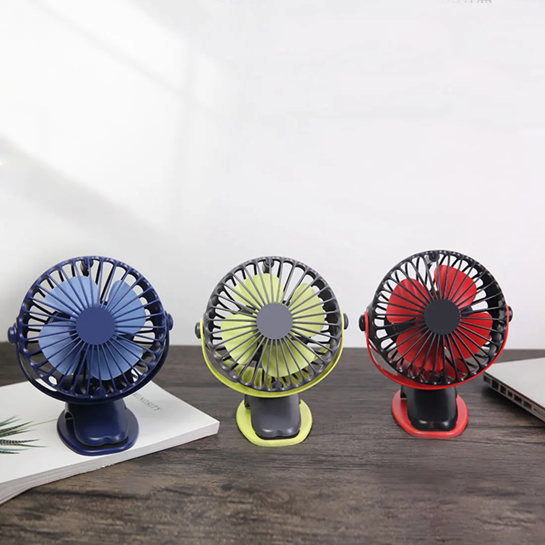 

4000mAh Portable Cooler Mini USB Fan 4 Speeds 360 Degree All-round Rotation Rechargeable Air Fan USB Charging Desktop Clip Fan