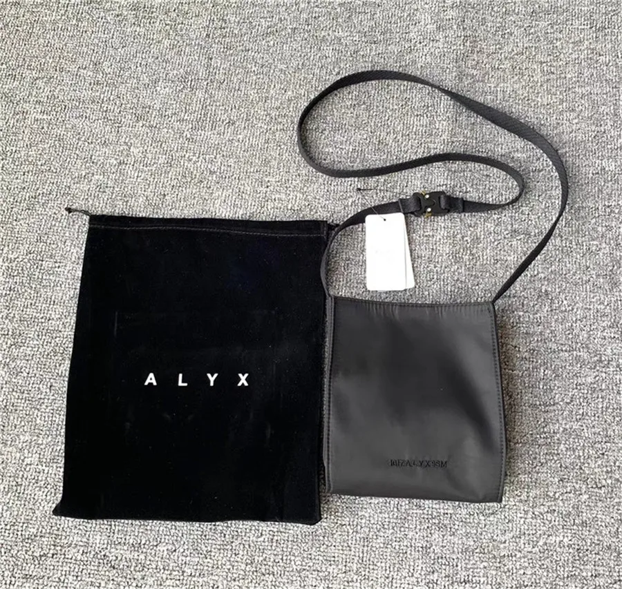 

Fashion Alyx Bag Street Wear Metal Button Alyx Bags Hip Hop ALYX Backpack Men Women Casual Crossbody ALYX Bag