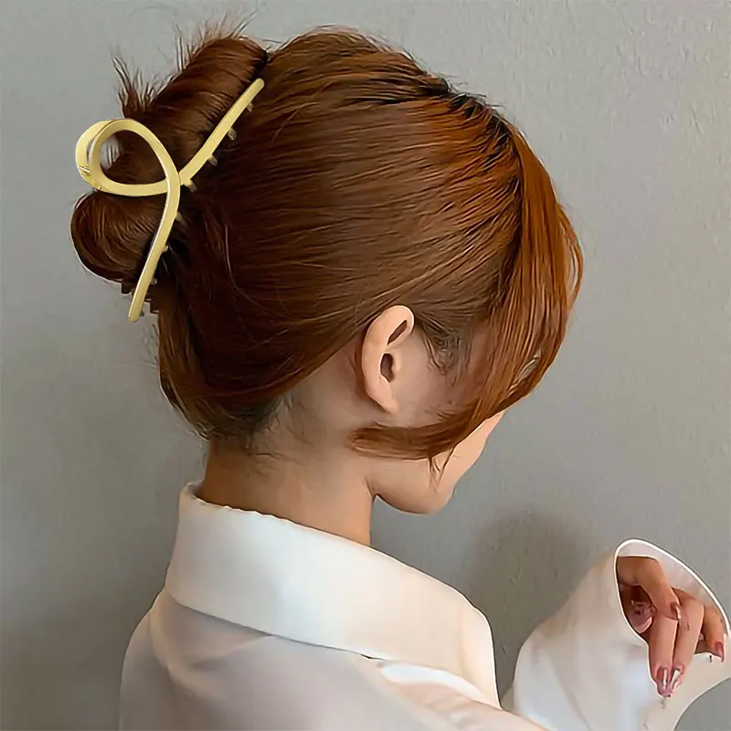 

New Woman Metal Hair Claws Hair Accessories Chic Barrette Hairclips Hairpins Ladies Hairgrip Headwear Girls Ornaments Crab Gift