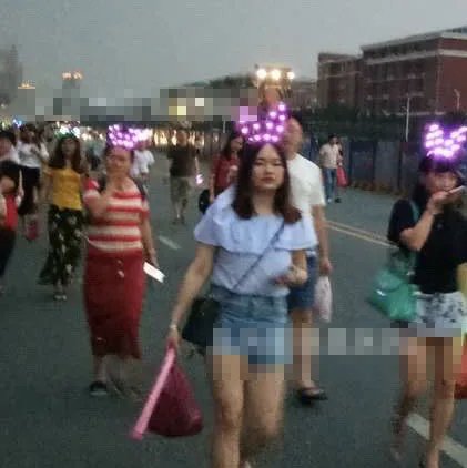 Светодиодный светящийся ободок с кроличьими ушками вечерние светящиеся