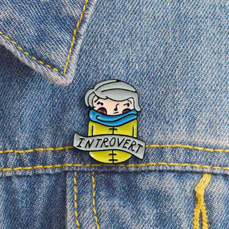 Introvert девушка эмаль значок мультфильм показать свою уникальность застенчивый