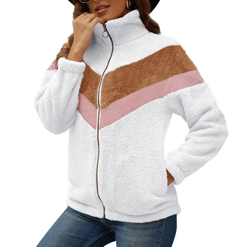 

Winter Plush Coat Contrast Colors Stripe Warm Cardigan Outwear V Shape Plush Turn-down Collar Lady Zipper Jacket for Daily Wear