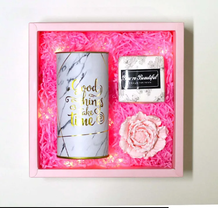 Цветная измельченная трава для свадьбы/дня рождения/Подарочная коробка конфет