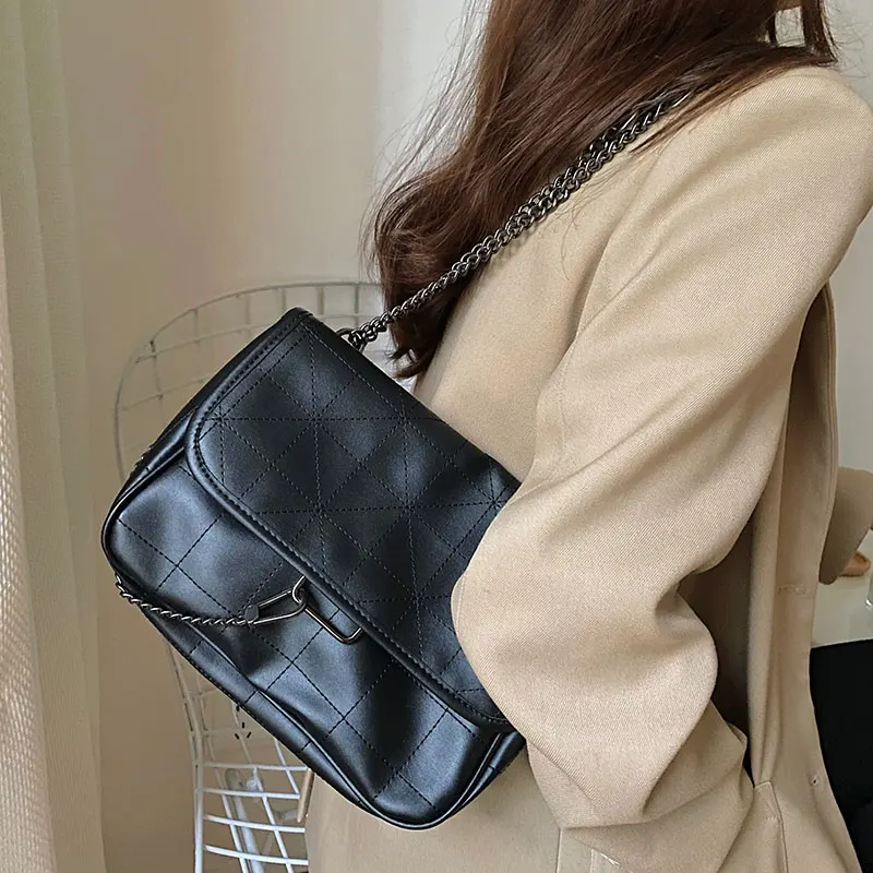 

2021 Vintage Crossbody Bags Big Chain Tote Handbag Female Shoulder Bag Fashion Large Capacity Messenger Bags for Women sac femme
